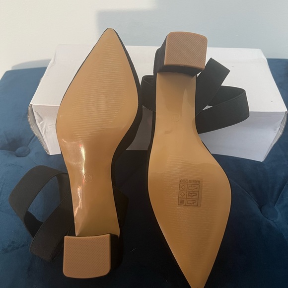 Ankle strap black heels - Picture 3 of 5